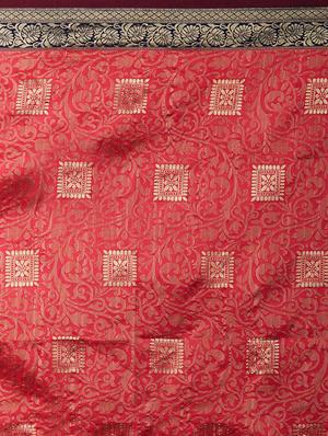 bordered banarasi saree with blouse - 16954398 - Standard Image - 4
