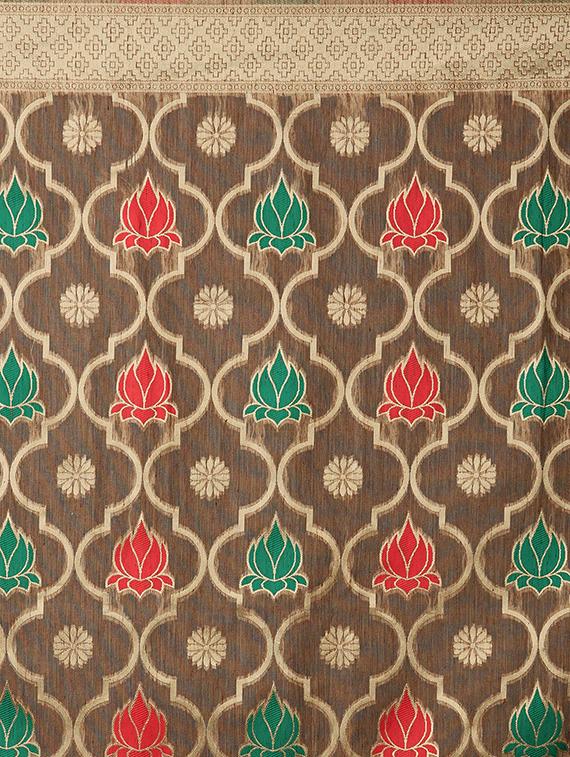 self design banarasi saree with blouse - 16954405 - Zoom Image - 4