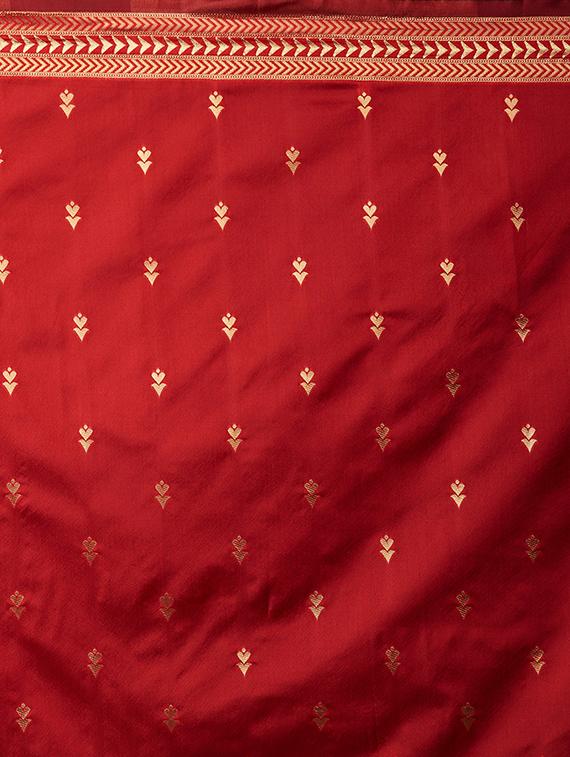 self design banarasi saree with blouse - 16954436 - Zoom Image - 4
