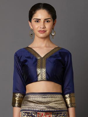 self design banarasi saree with blouse - 16954437 - Standard Image - 3