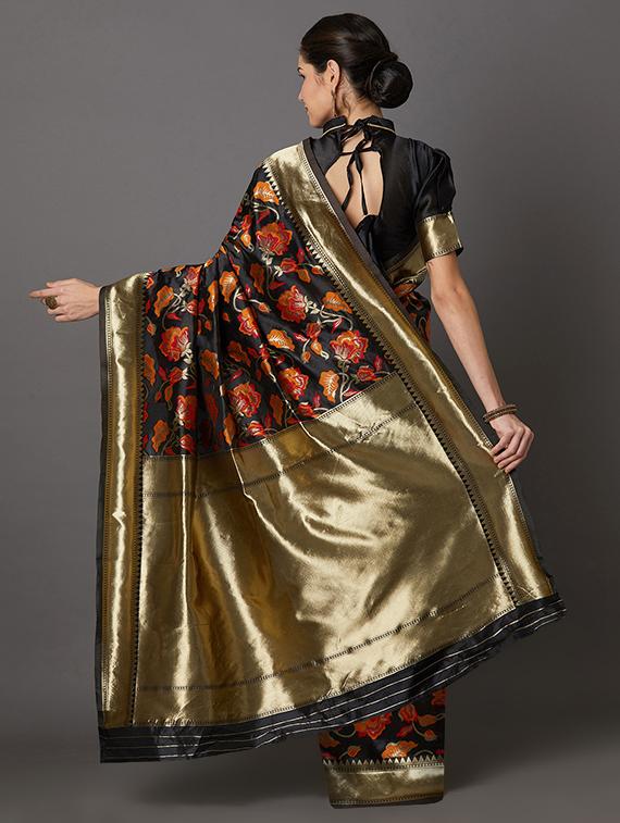 self design banarasi saree with blouse - 16954469 - Zoom Image - 2