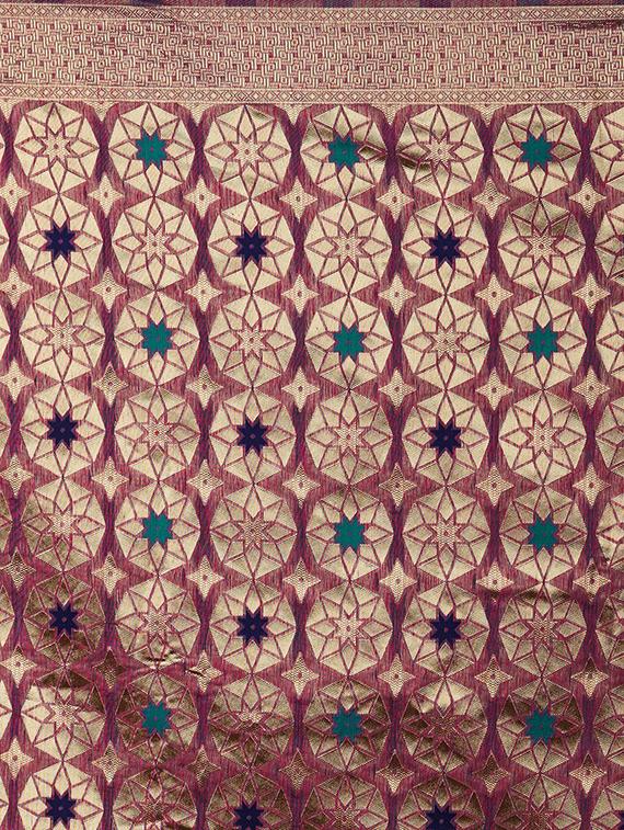 self design banarasi saree with blouse - 16954474 - Zoom Image - 4
