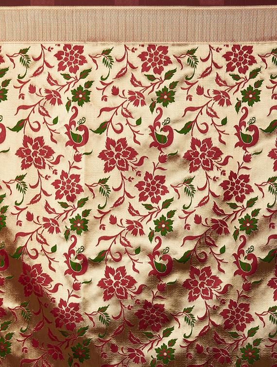 self design banarasi saree with blouse - 16954578 - Zoom Image - 4