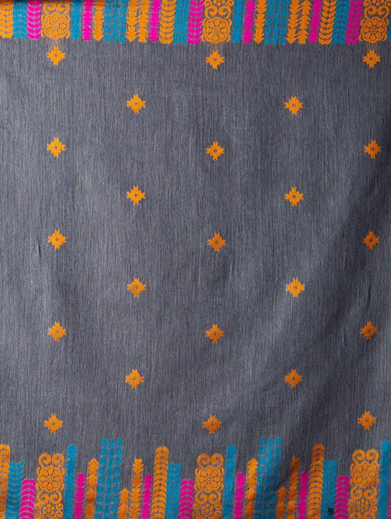 self design banarasi saree with blouse - 16954593 - Zoom Image - 4