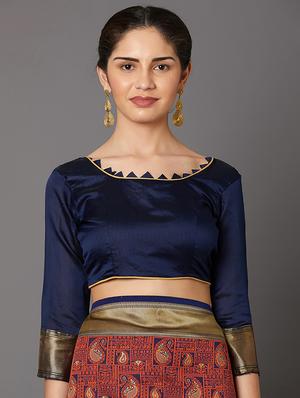 self design banarasi saree with blouse - 16954607 - Standard Image - 3