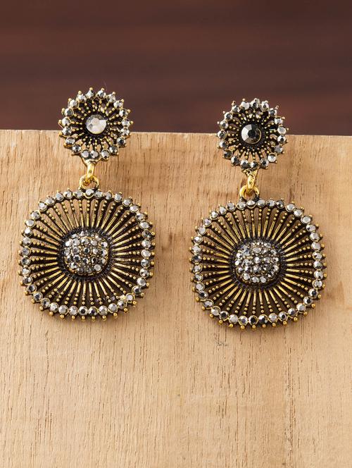 gold brass drop earring - 16955324 - Standard Image - 1