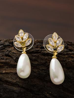 white brass drop earring - 16955337 - Standard Image - 3