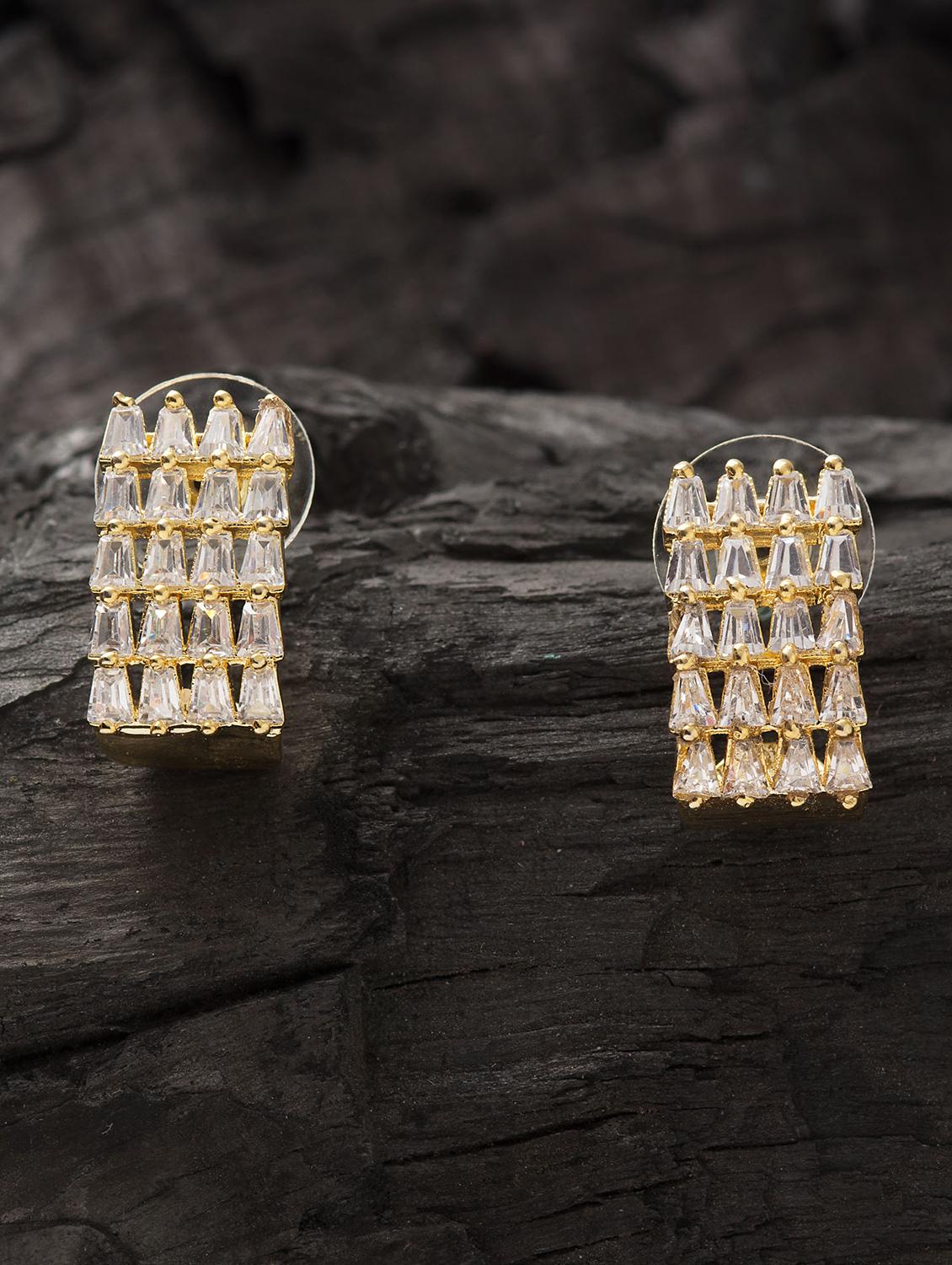 gold brass studs earring - 16955342 - Zoom Image - 3