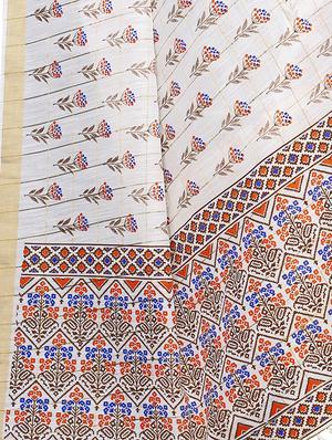 floral printed saree with blouse - 16956005 - Standard Image - 3
