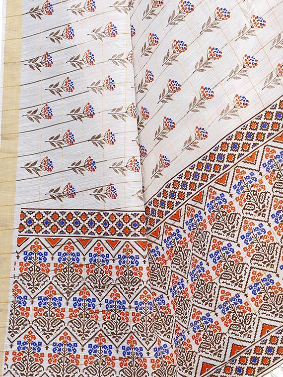floral printed saree with blouse - 16956005 - Zoom Image - 3
