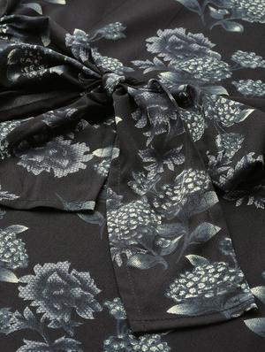 tie front floral top - 16956601 - Standard Image - 5