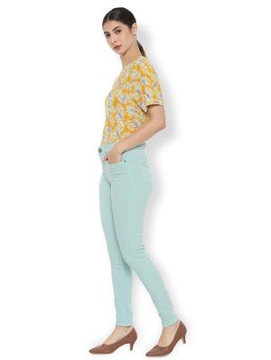 mid rise solid jeans - 16956716 - Standard Image - 3