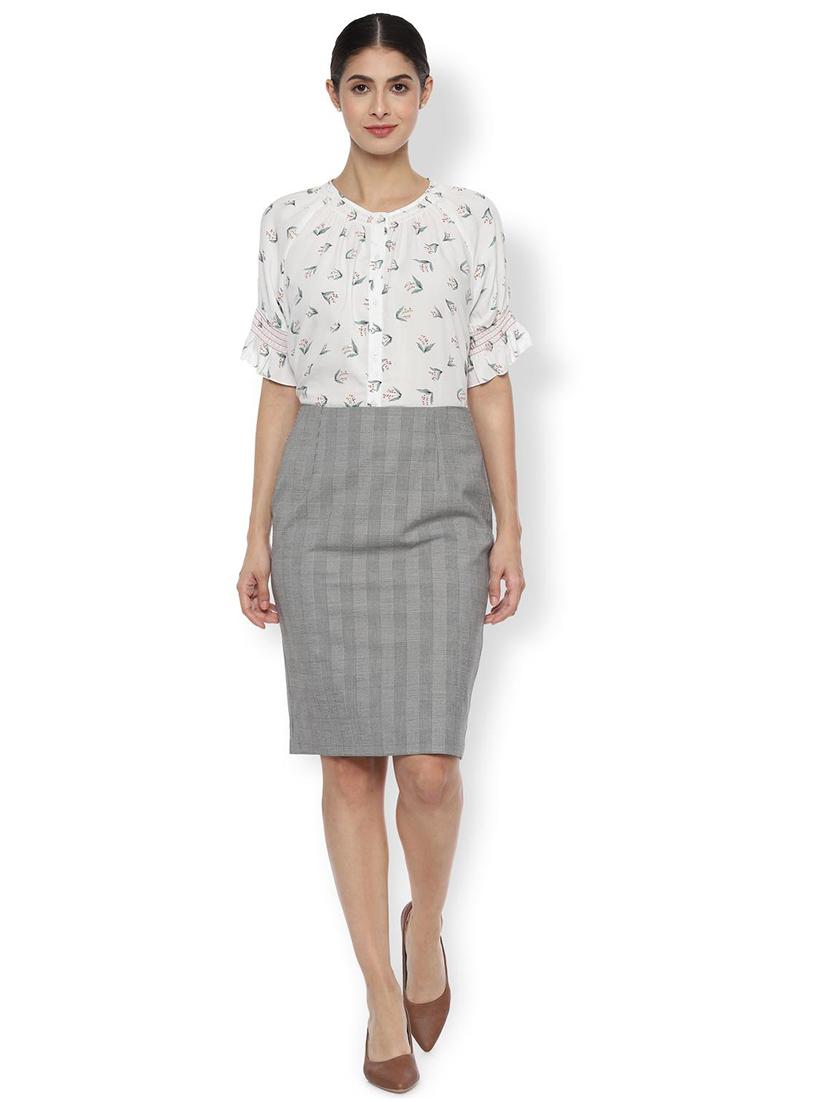 button up floral top - 16956784 - Zoom Image - 3