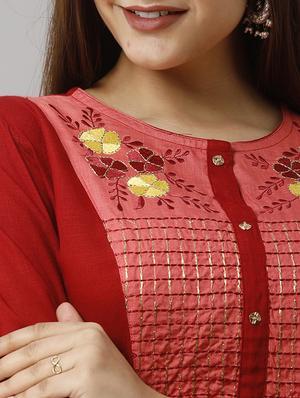 contrast yoke straight kurta - 16957194 - Standard Image - 4