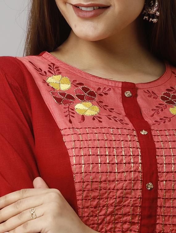 contrast yoke straight kurta - 16957194 - Zoom Image - 4