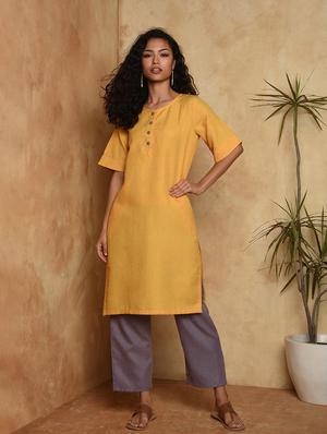 contrast solid straight kurta - 16957264 - Standard Image - 2