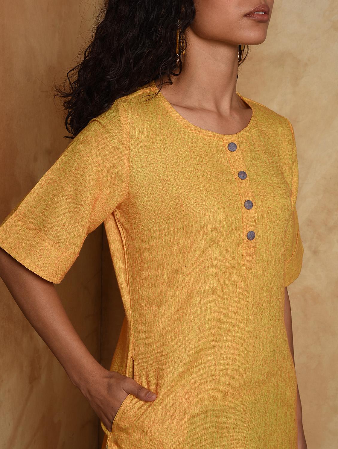 contrast solid straight kurta - 16957264 - Zoom Image - 5