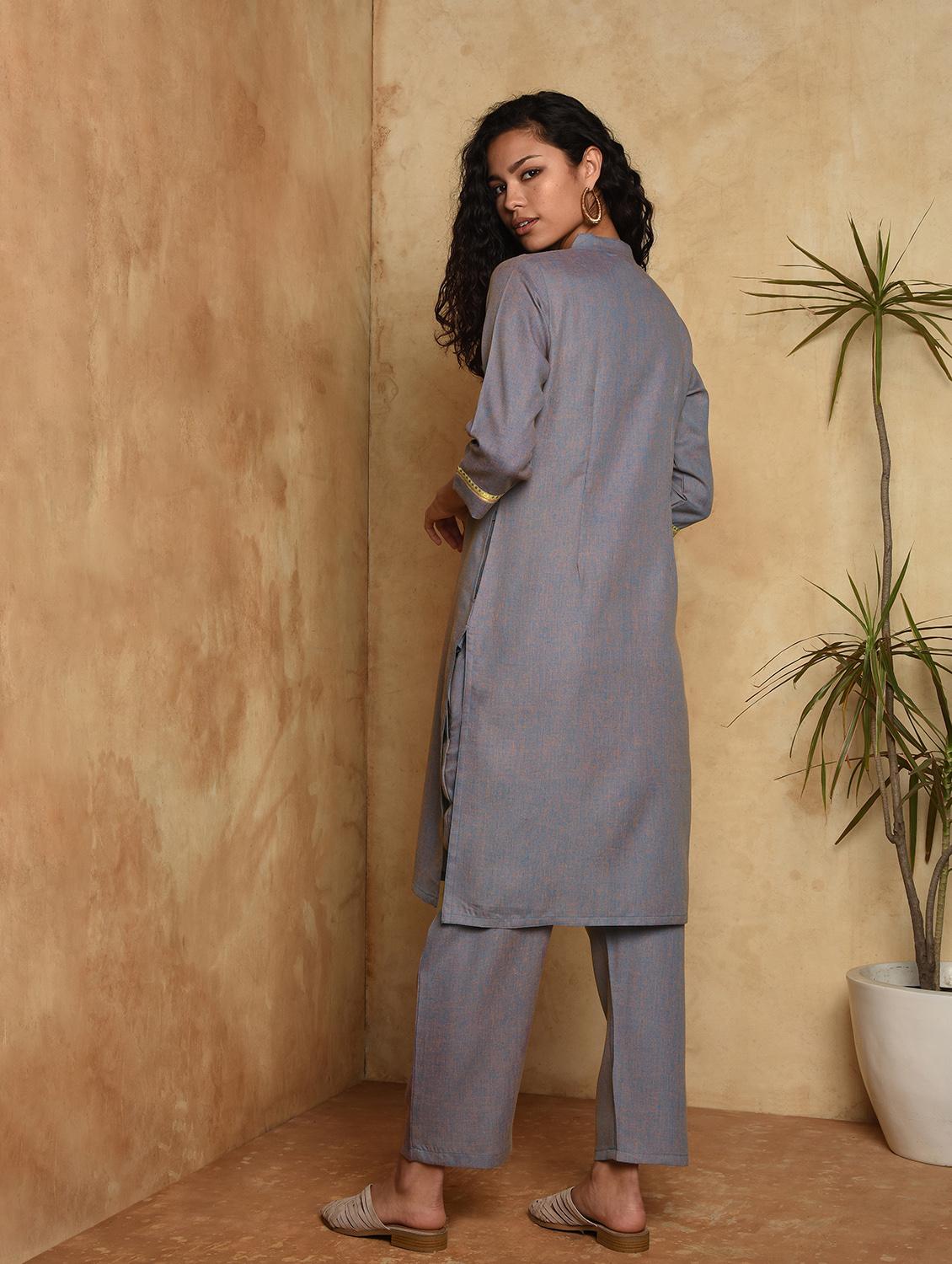 contrast solid straight kurta - 16957265 - Zoom Image - 4