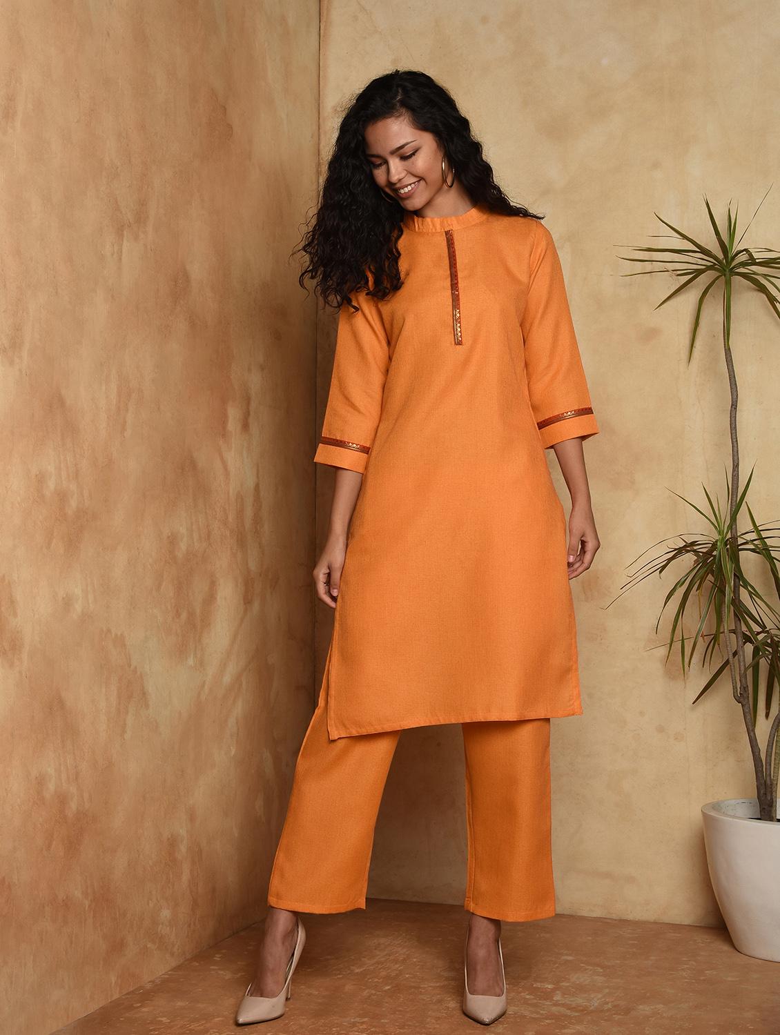 contrast solid straight kurta - 16957269 - Zoom Image - 2