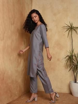 contrast solid straight kurta - 16957272 - Standard Image - 3