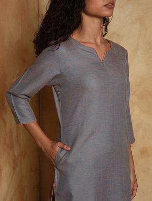 contrast solid straight kurta - 16957272 - Standard Image - 5