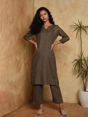 contrast solid straight kurta - 16957273 - Standard Image - 3