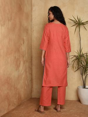 contrast solid straight kurta - 16957274 - Standard Image - 3