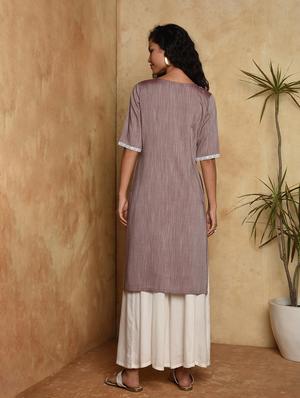 lace solid straight kurta - 16957282 - Standard Image - 3