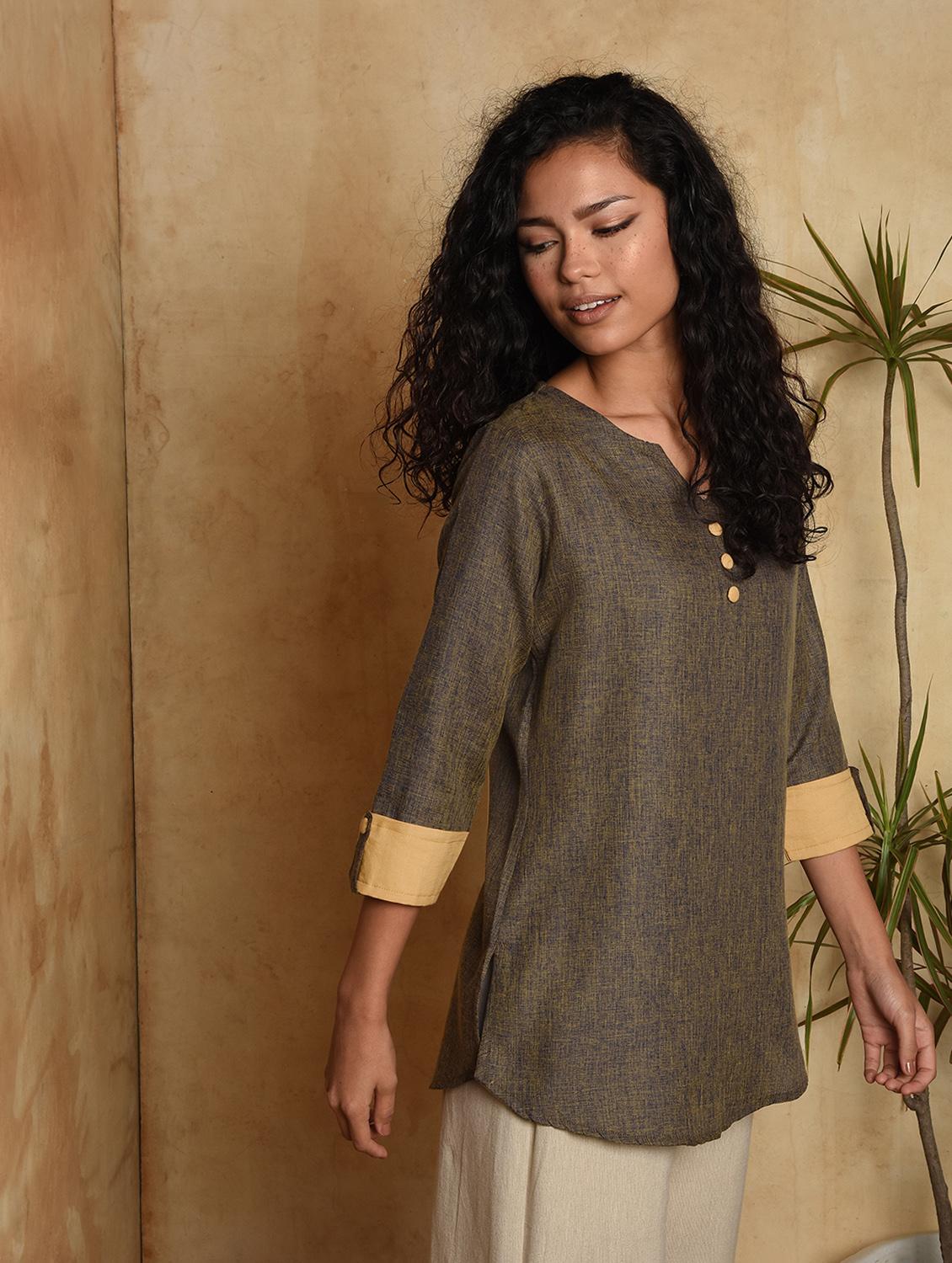 solid a-line kurti - 16957316 - Zoom Image - 3