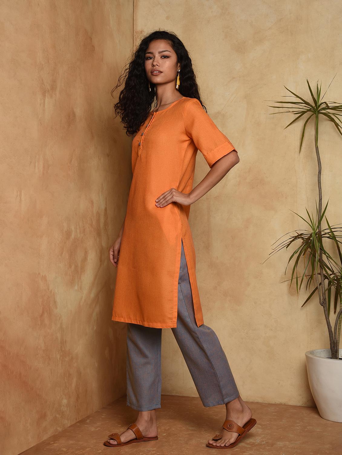 solid cropped tapered pant - 16957323 - Zoom Image - 2
