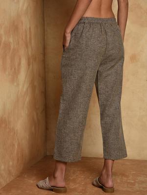 solid cropped tapered pant - 16957329 - Standard Image - 4