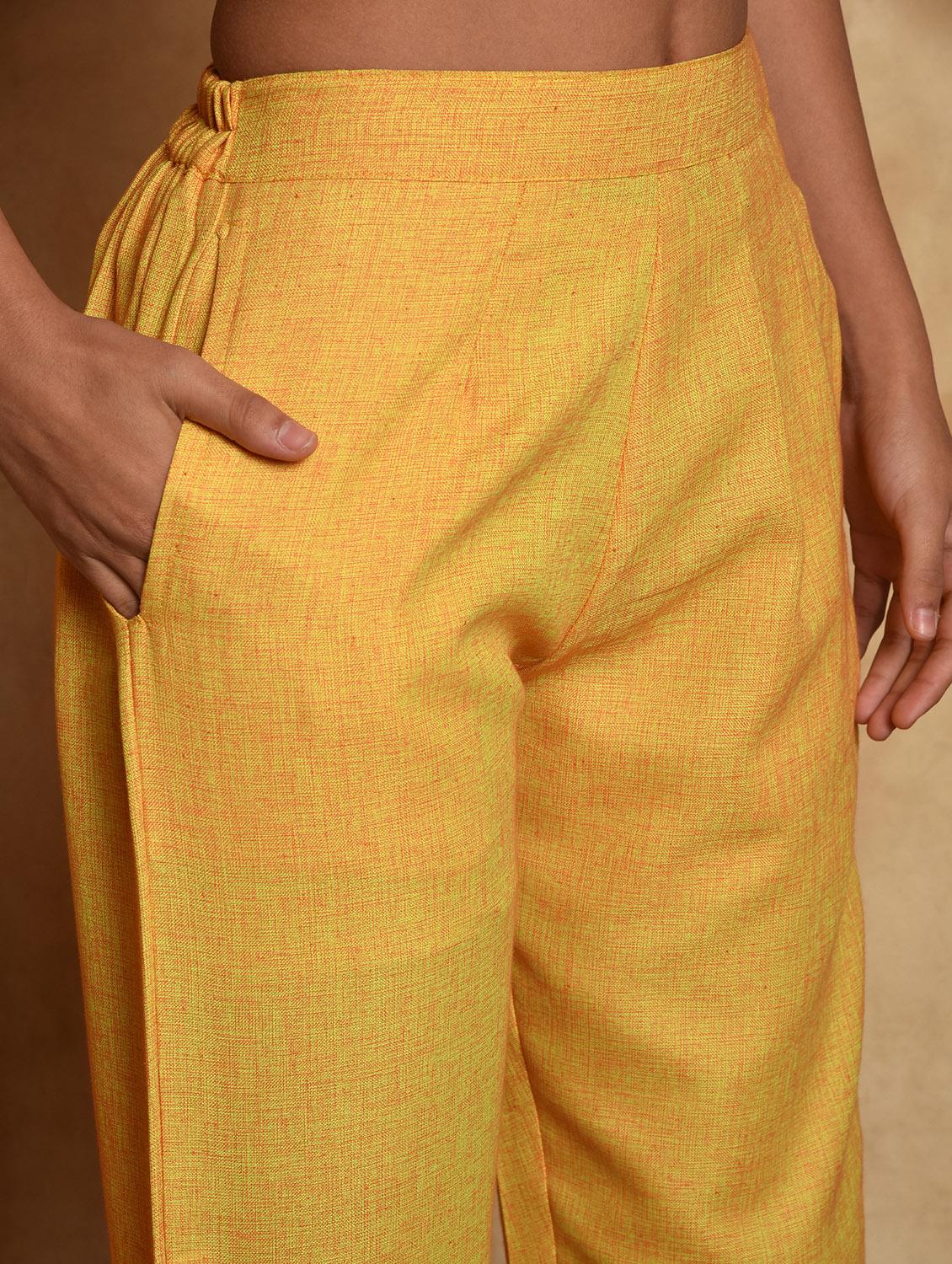 solid cropped tapered pant - 16957330 - Zoom Image - 5