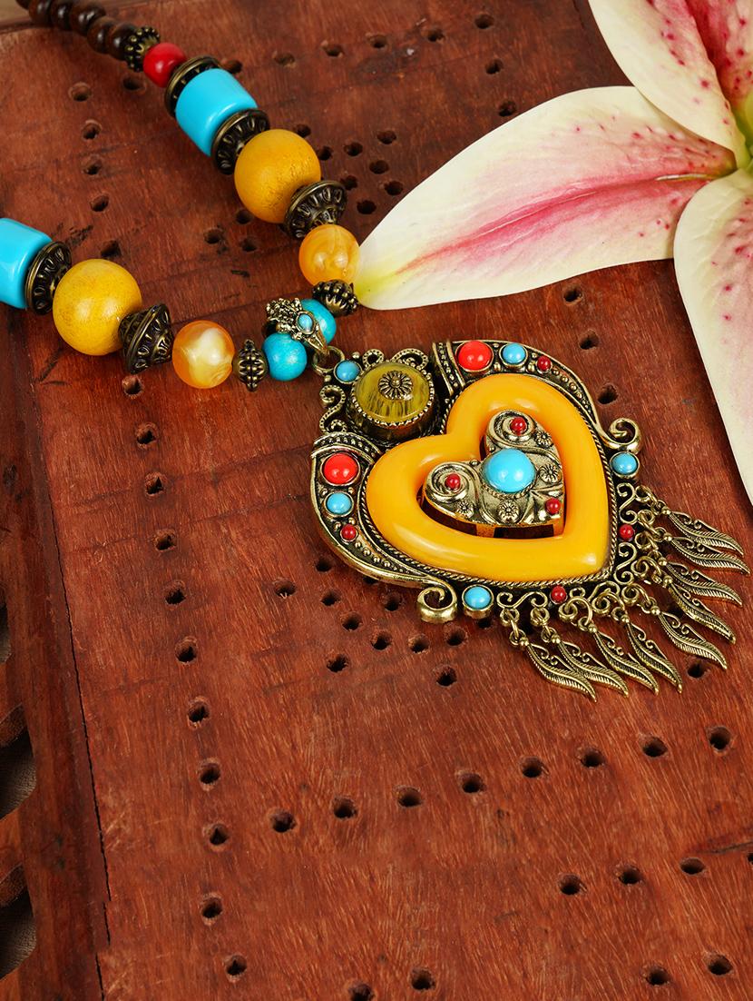 yellow wood chain necklace - 16957449 - Zoom Image - 1