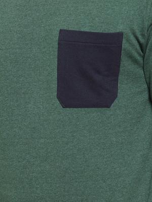 green solid pocket t-shirt - 16957836 - Standard Image - 5