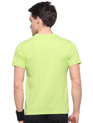 green solid t-shirt - 16957886 - Standard Image - 3