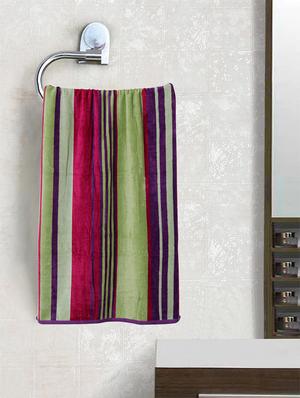 cotton soft towel with light weight and easy dryable - 16958019 - Standard Image - 2
