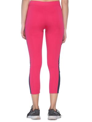 contrast detail mid rise sports capri - 16958128 - Standard Image - 3