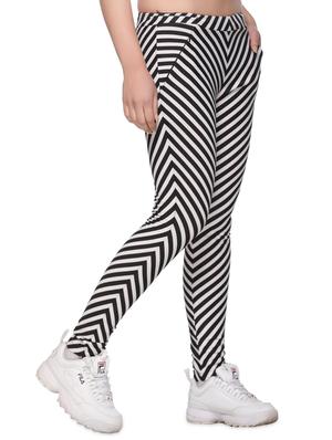low rise striped jeggings - 16958136 - Standard Image - 2