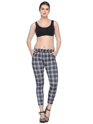 mid rise checkered jeggings - 16958140 - Standard Image - 4