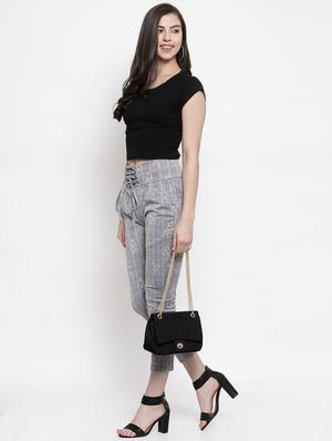 tie up waist checkered jeggings - 16958150 - Standard Image - 4