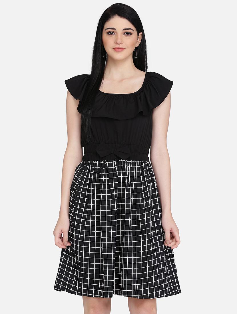 ruffled neck checkered flared dress - 16958255 - Zoom Image - 1