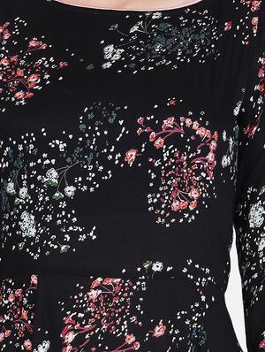 round neck floral maxi dress - 16958268 - Standard Image - 4