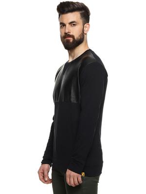 black cut & sew t-shirt - 16958353 - Standard Image - 2