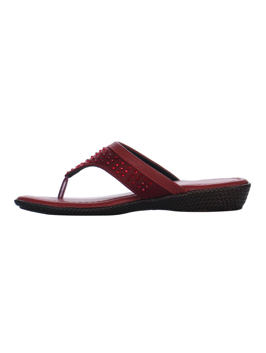maroon pu open thong sandals - 16959441 - Zoom Image - 2