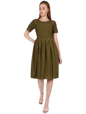 pleat detail flared dress - 16959749 - Standard Image - 4