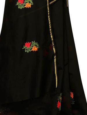 floral embroidered saree with blouse - 16959849 - Standard Image - 3