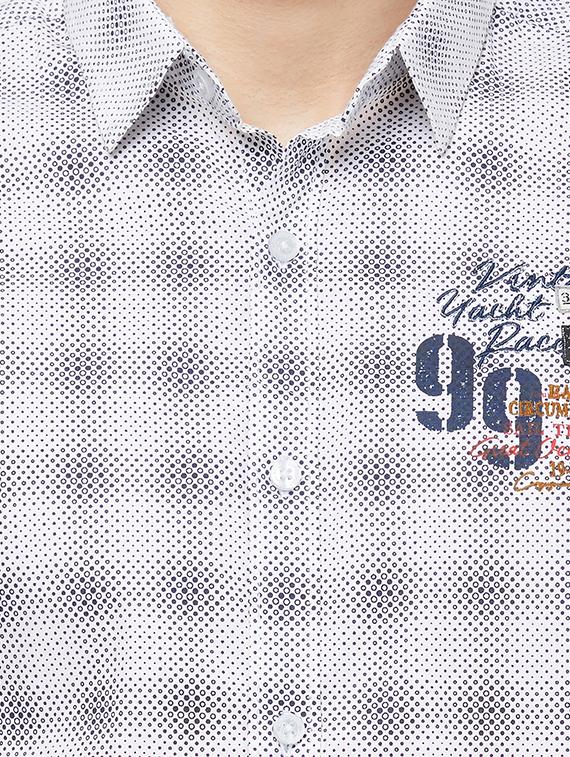 white checkered casual shirt - 16960069 - Zoom Image - 5