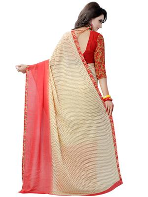 printed contrast bordered saree with blouse - 16960246 - Standard Image - 2