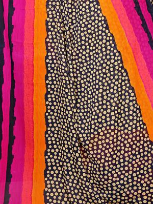 polka dots printed saree with blouse - 16960300 - Standard Image - 3