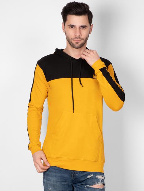 yellow color block taped t-shirt - 16960717 - Standard Image - 1